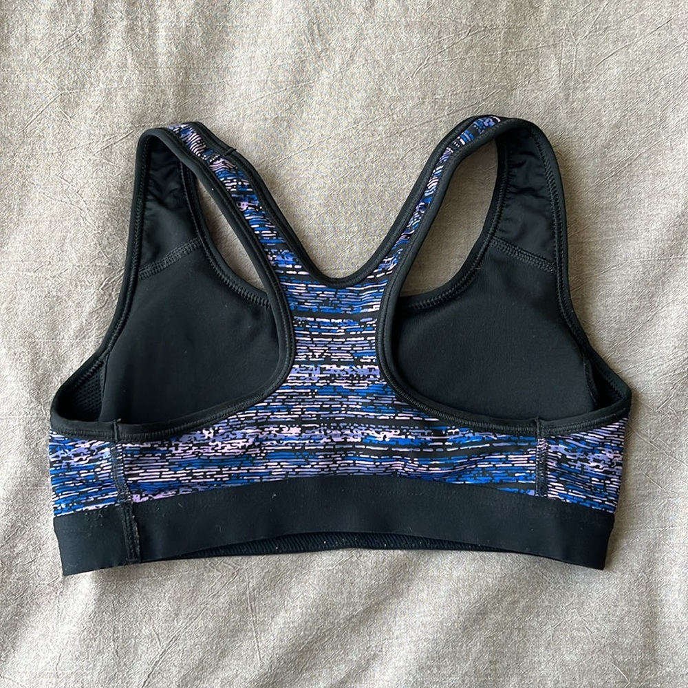 Nike Pro Racerback Sports Bra - Picture 2 of 3